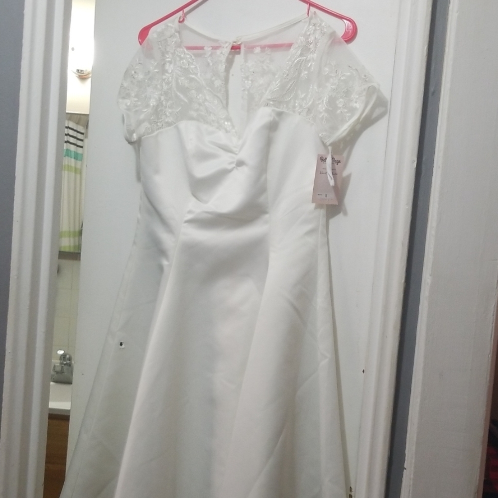 Heart of Haute Vintage Pinup Girl Wedding Dress